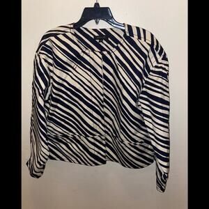 ANN TAYLOR WOMENS JACKET SIZE L NWT